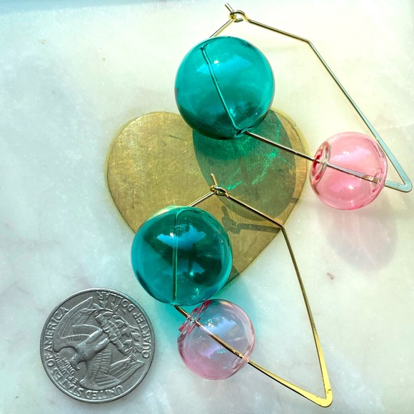 Glass Balls Triangle Earrings - Picture 4 of 8